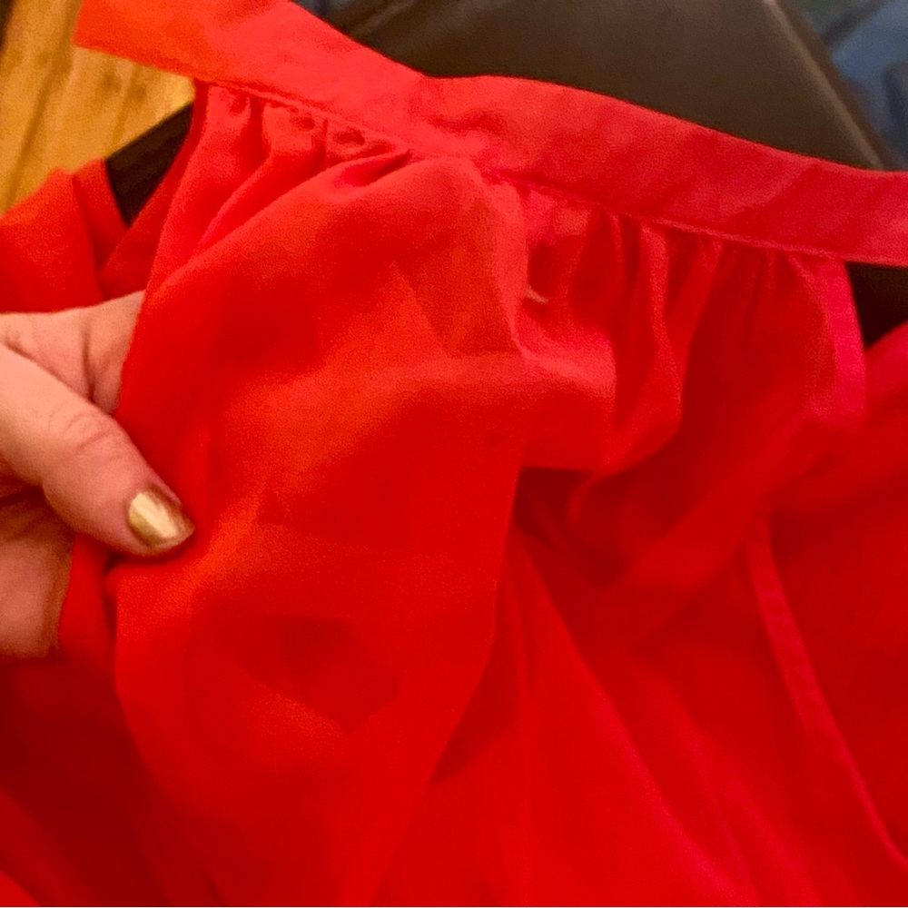 Gorgeous red chiffon crisp glamourous gown- Sz S - Picture 9 of 10
